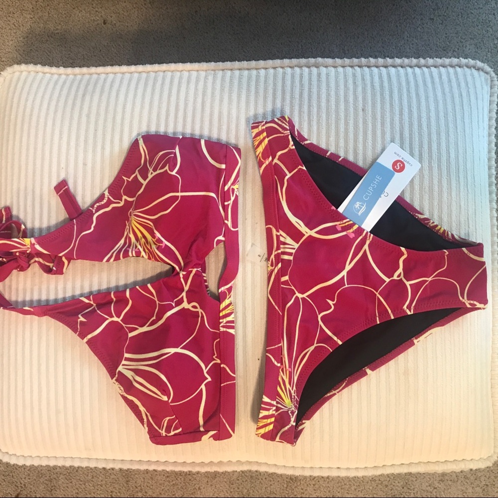 Halter bikini - Picture 5 of 7